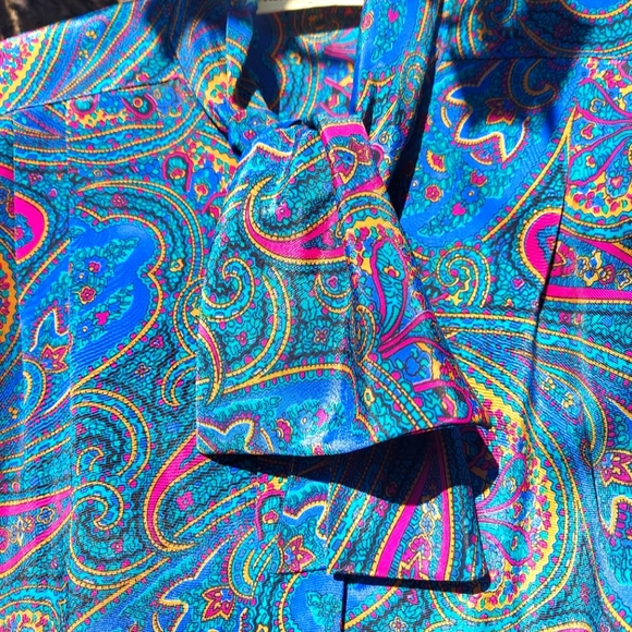 Vintage Alfred Dunner 80s 90s Paisley Blue Pink Yellow Button Up Cravat Shirt - Picture 3 of 8